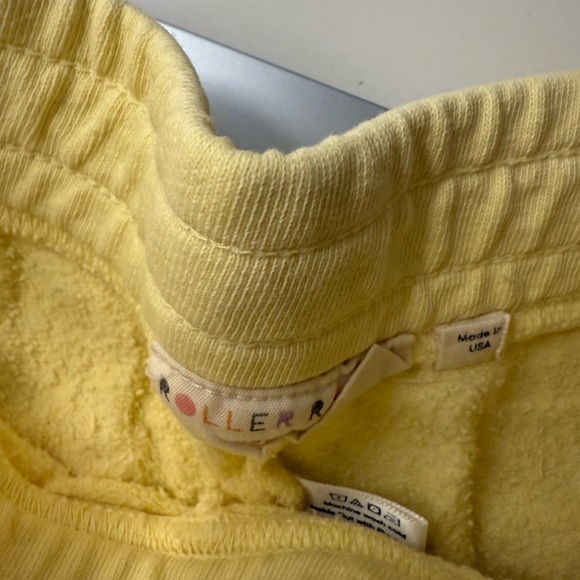 Roller Rabbit Shorts - Picture 3 of 4